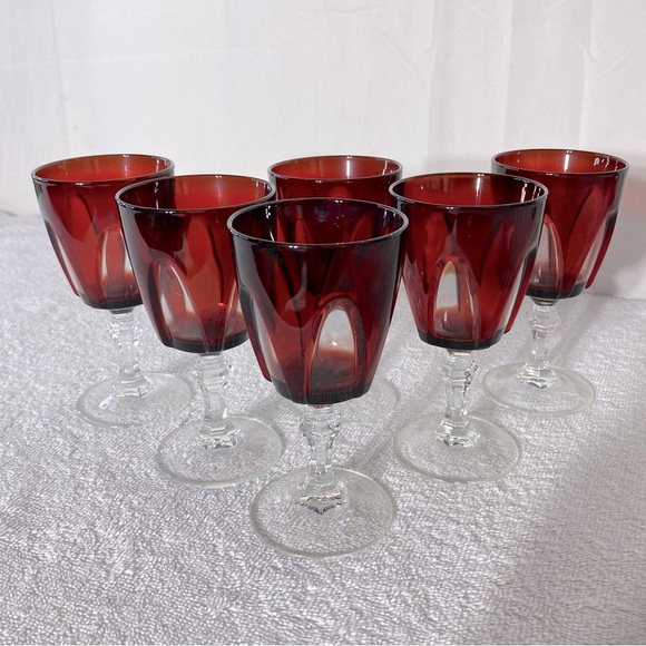 Vintage 1970’s Luminarc Arcoroc Small Gothic Red Wine Glasses x6 - Picture 1 of 11